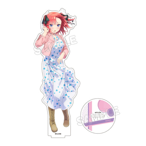 『映画 五等分の花嫁』描き下ろしアクリルフィギュアM (私服) 中野二乃